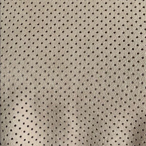 ❌Donated❌ Calvin Klein Top - Picture 2 of 5